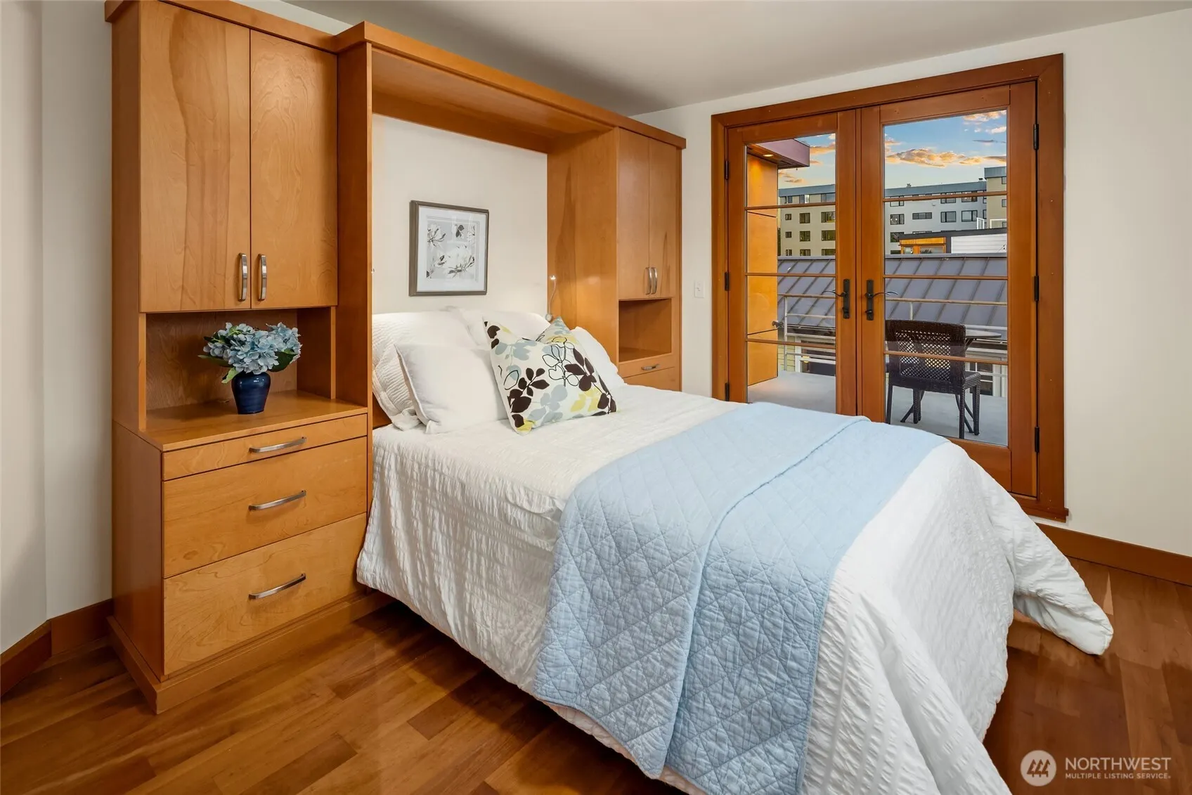2339 Fairview Avenue E #L, Seattle, WA 98102