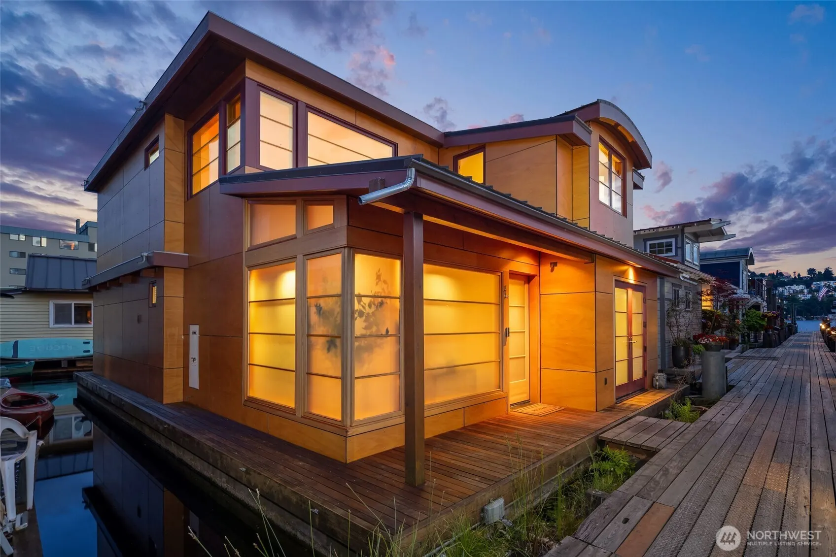 2339 Fairview Avenue E #L, Seattle, WA 98102