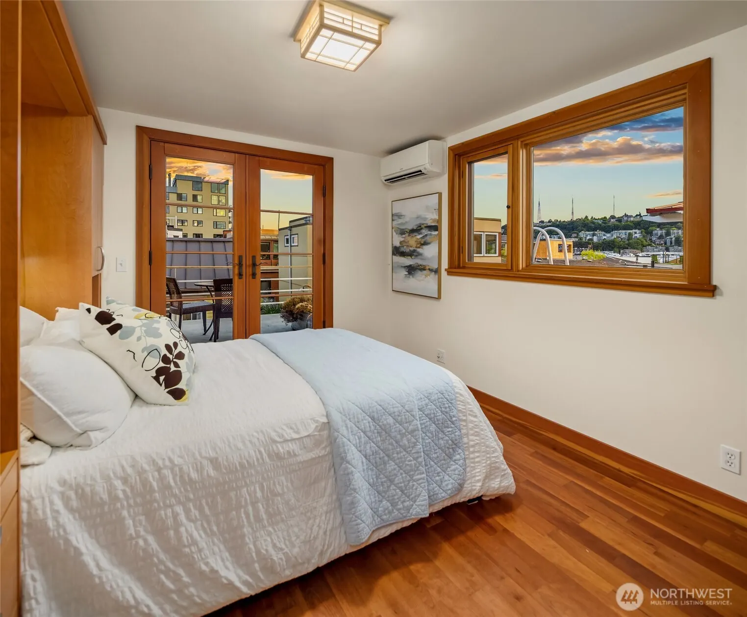 2339 Fairview Avenue E #L, Seattle, WA 98102