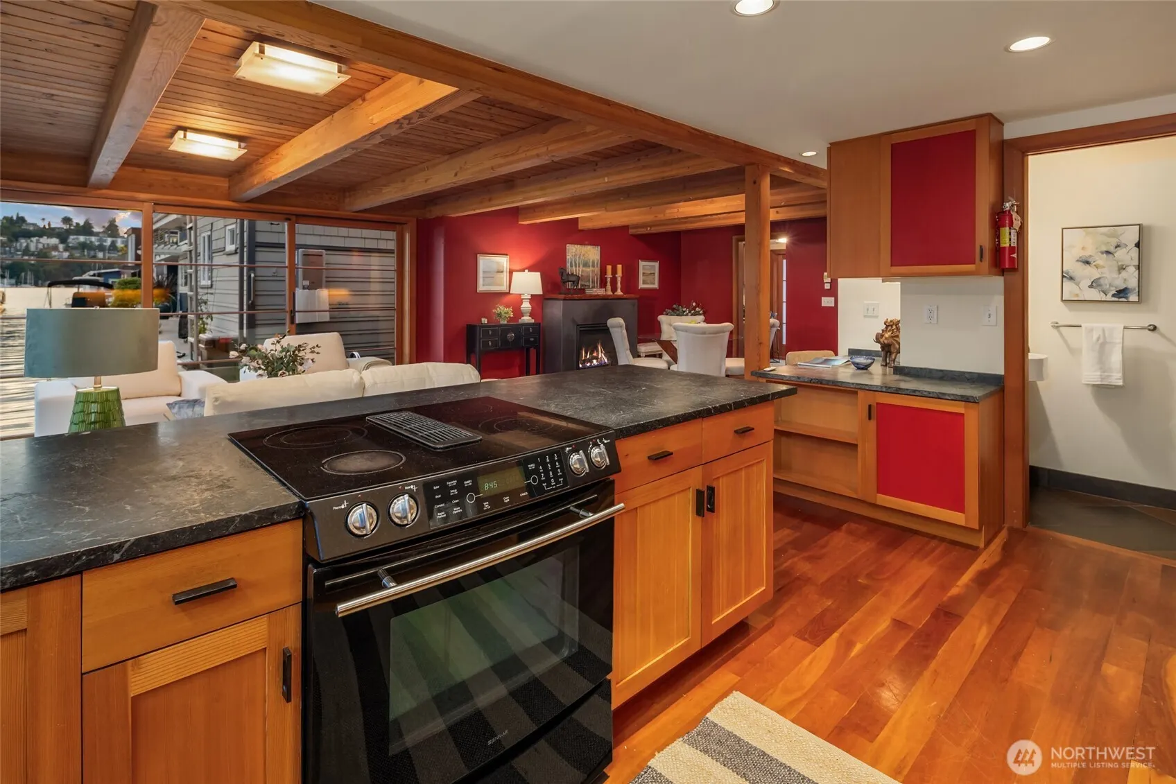 2339 Fairview Avenue E #L, Seattle, WA 98102