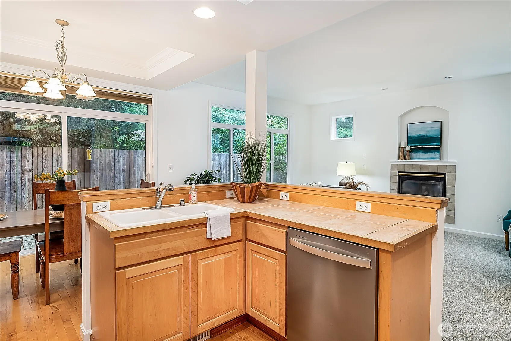 17121 3rd Place W, Bothell, WA 98012