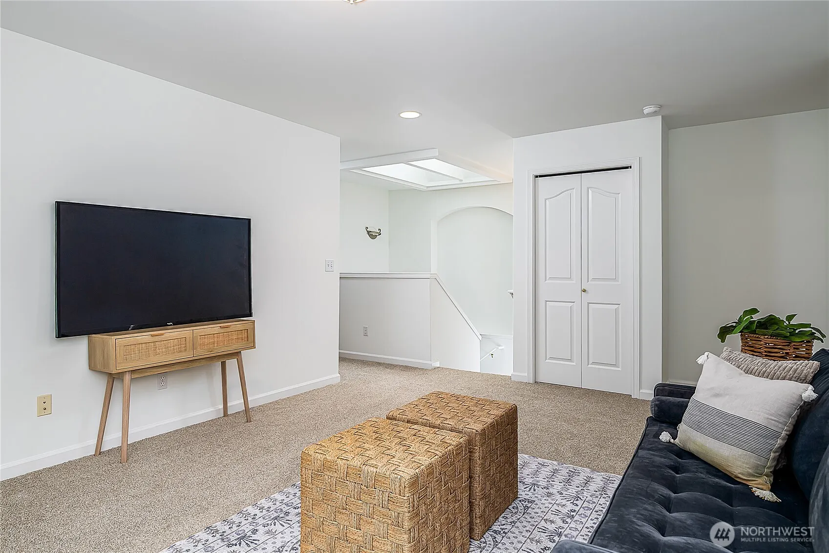 17121 3rd Place W, Bothell, WA 98012
