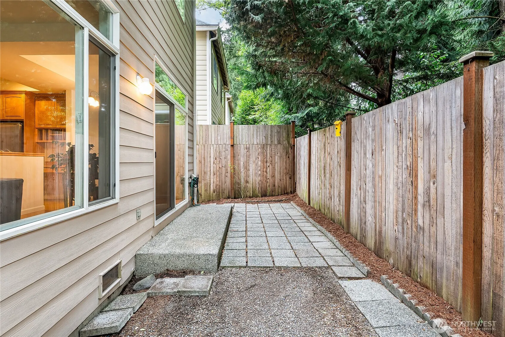 17121 3rd Place W, Bothell, WA 98012