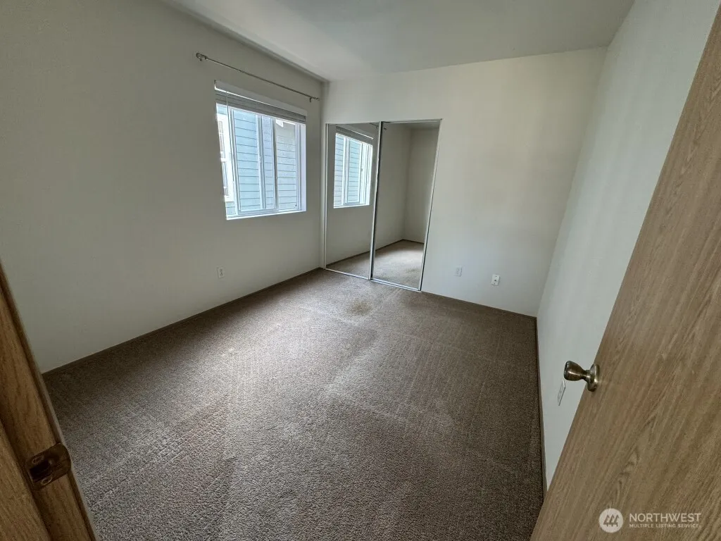 22324 NE 100th Way , Redmond, WA 98053