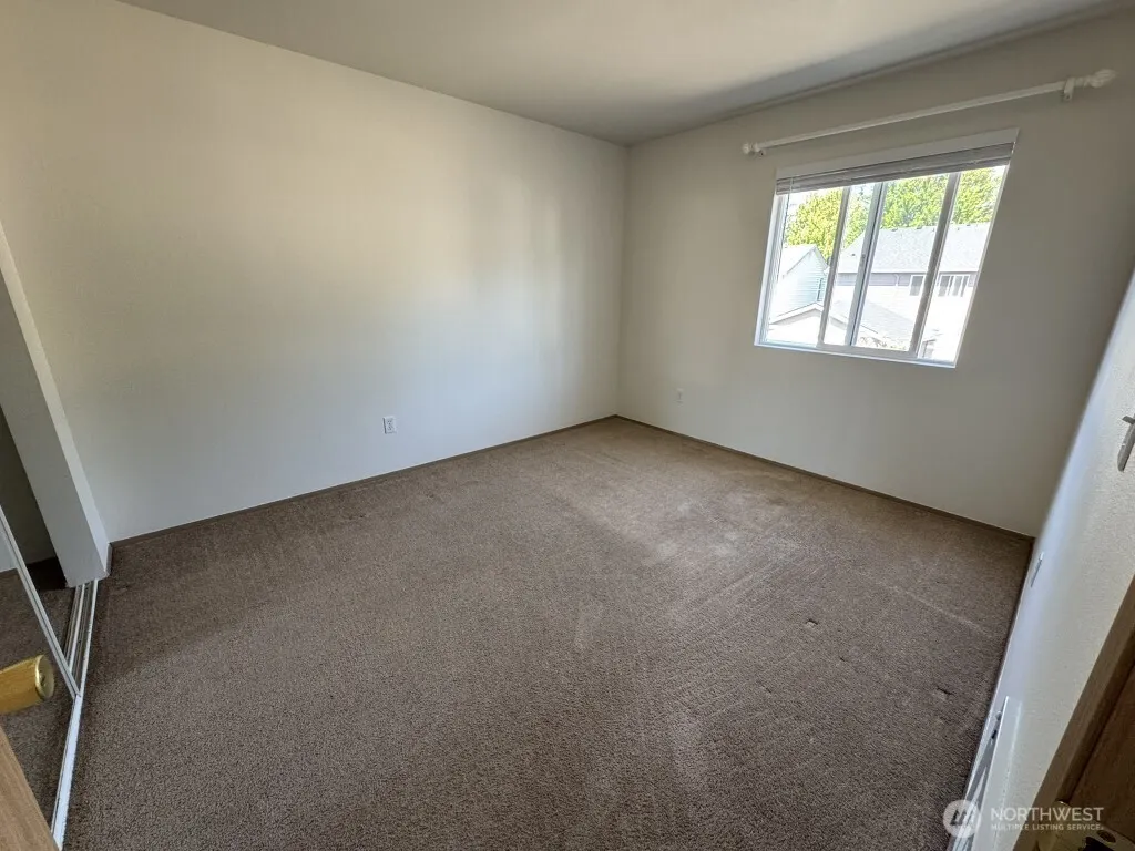 22324 NE 100th Way , Redmond, WA 98053