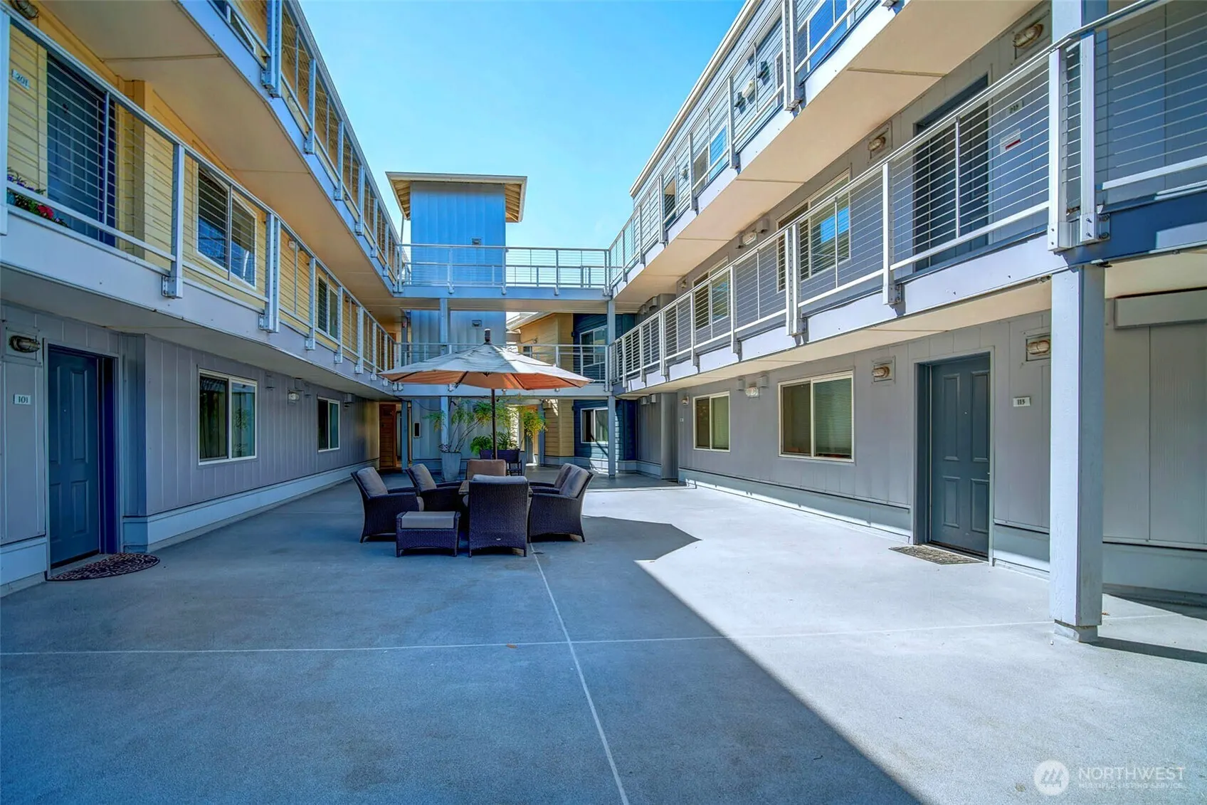 11920 98th Avenue NE #205, Kirkland, WA 98034