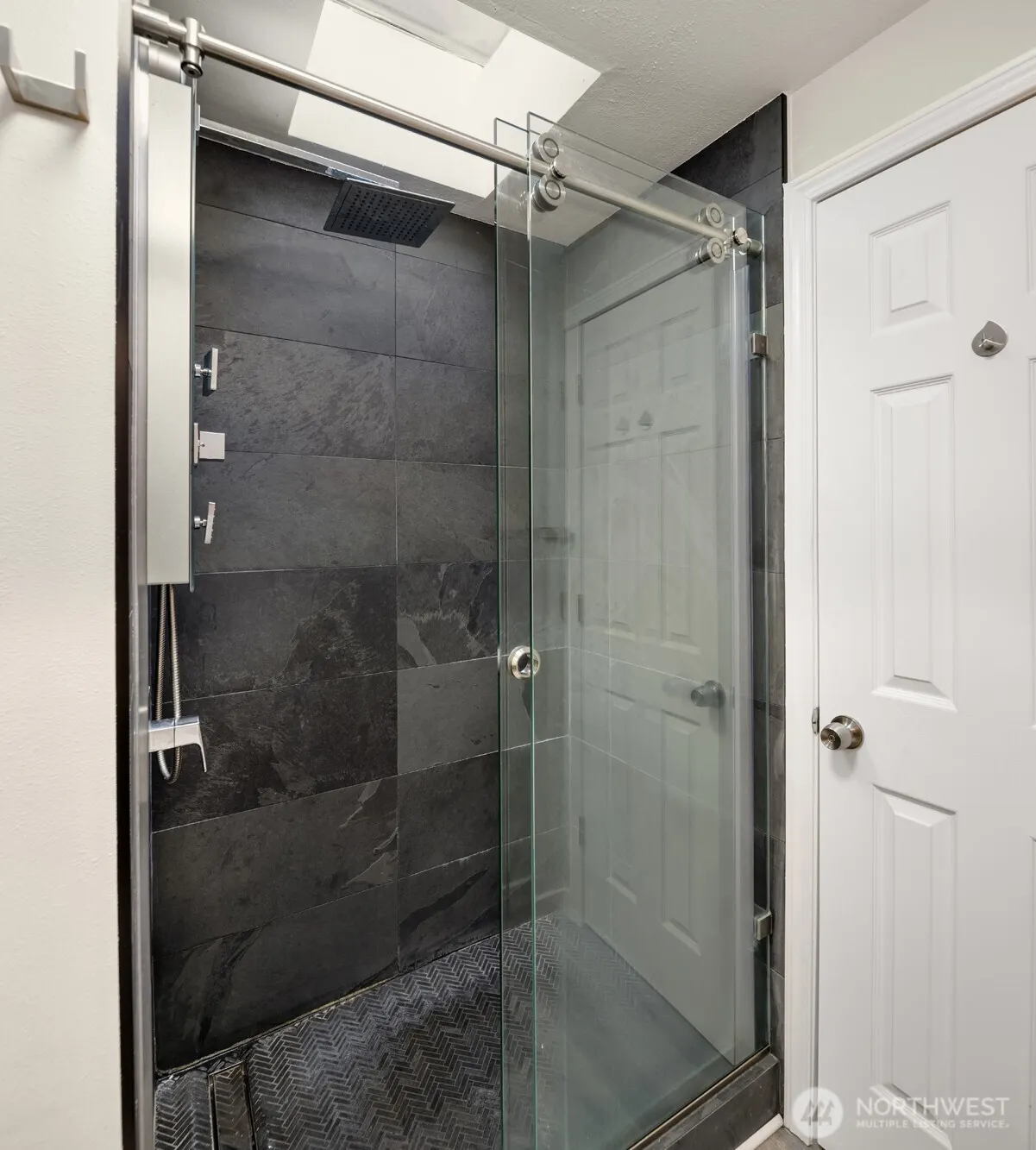 6356 138th Avenue NE #213, Redmond, WA 98052