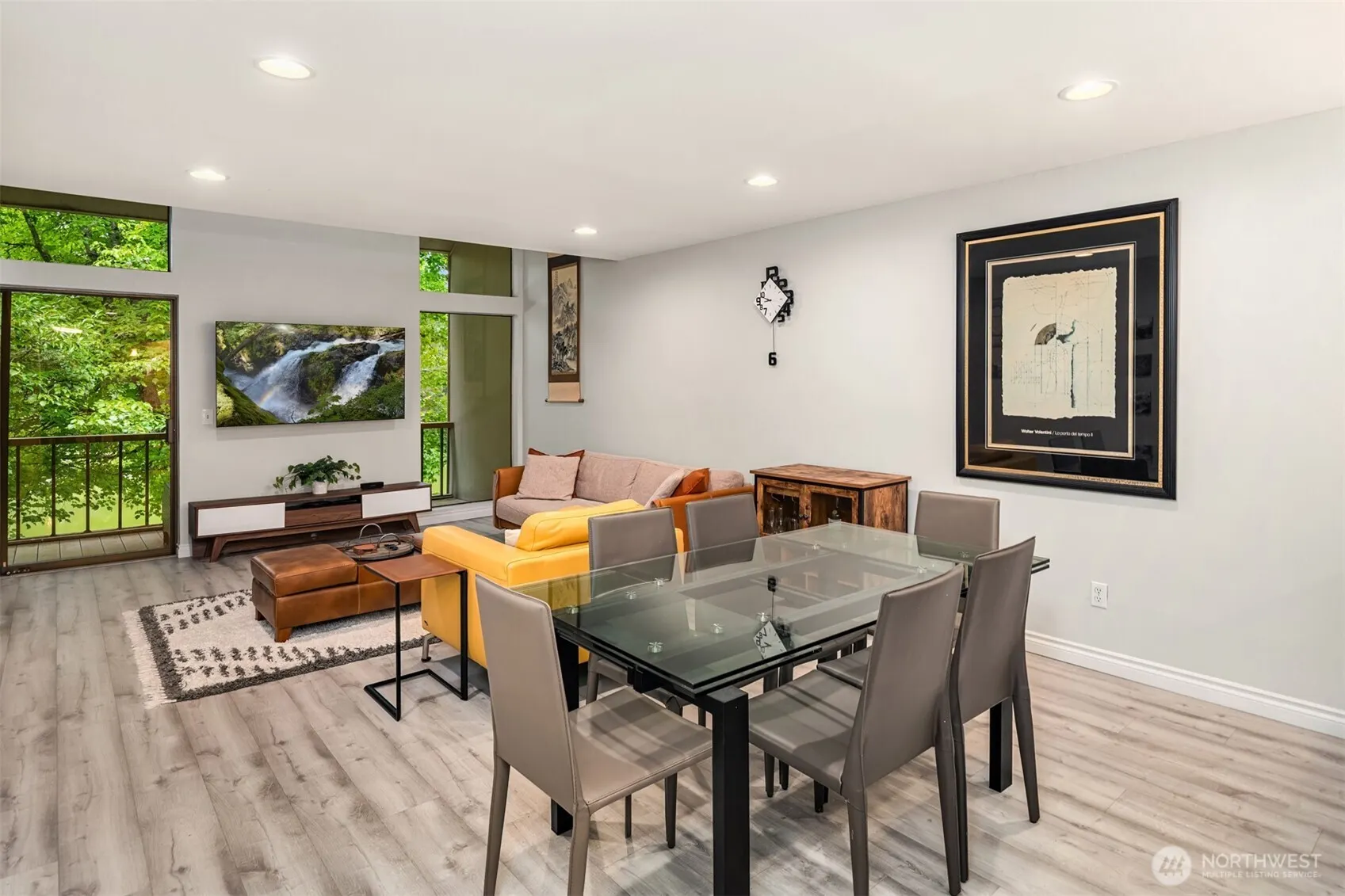 6356 138th Avenue NE #213, Redmond, WA 98052