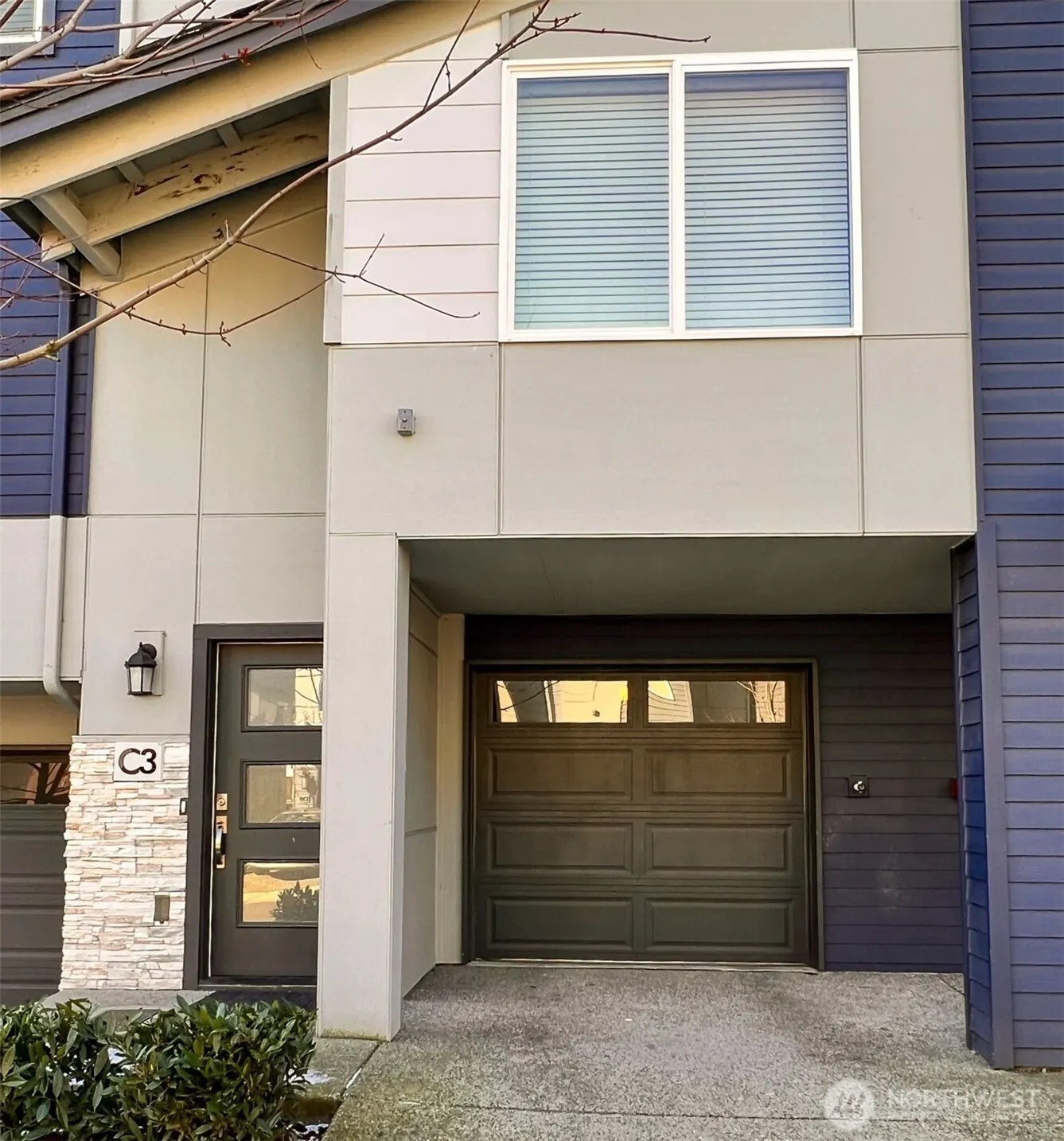 15720 Meadow Road #C3, Lynnwood, WA 98087