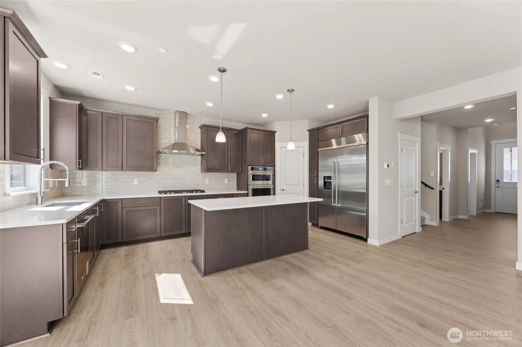 13512 NE 106th Court #27, Kirkland, WA 98033