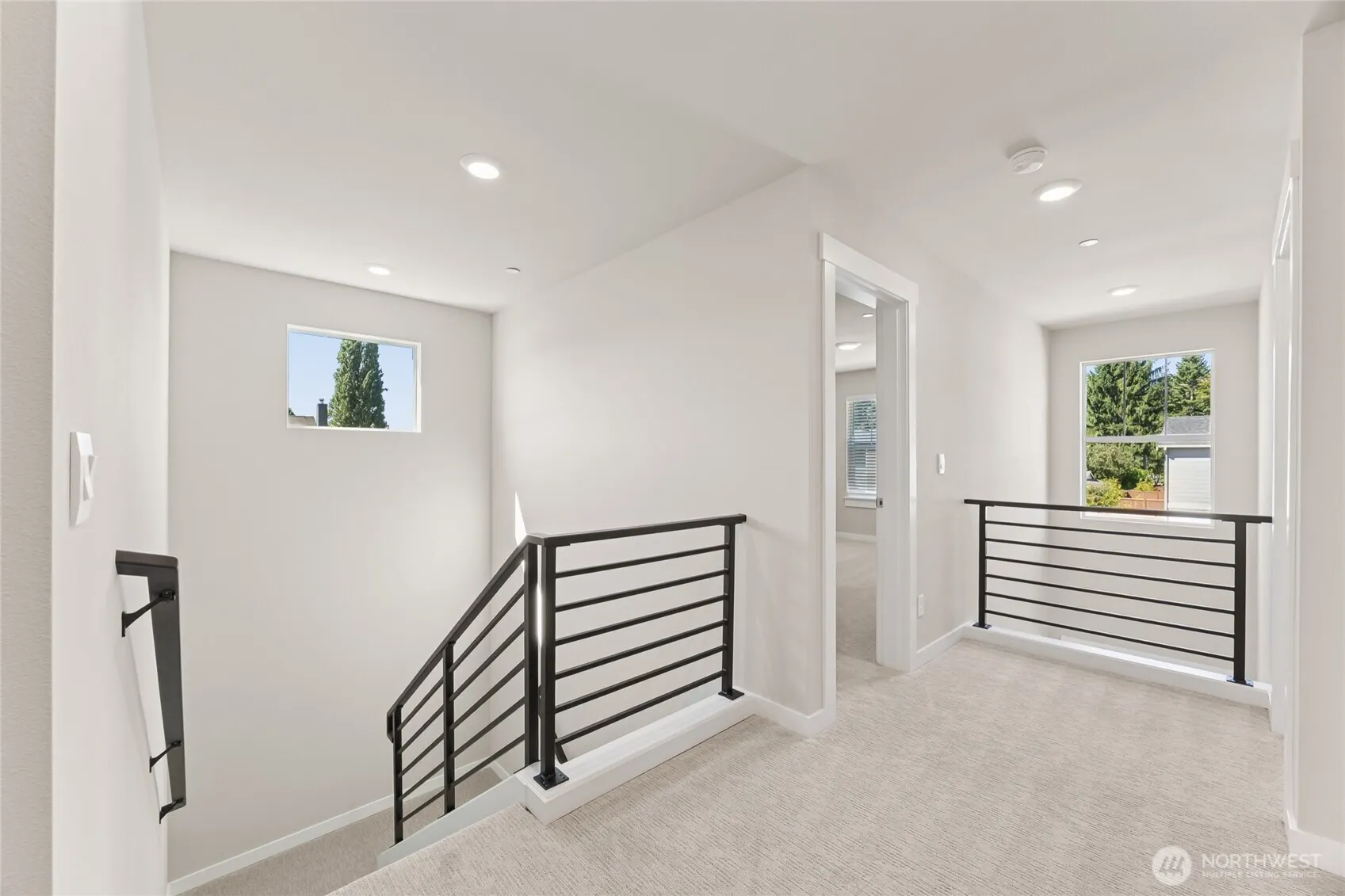 13512 NE 106th Court #27, Kirkland, WA 98033
