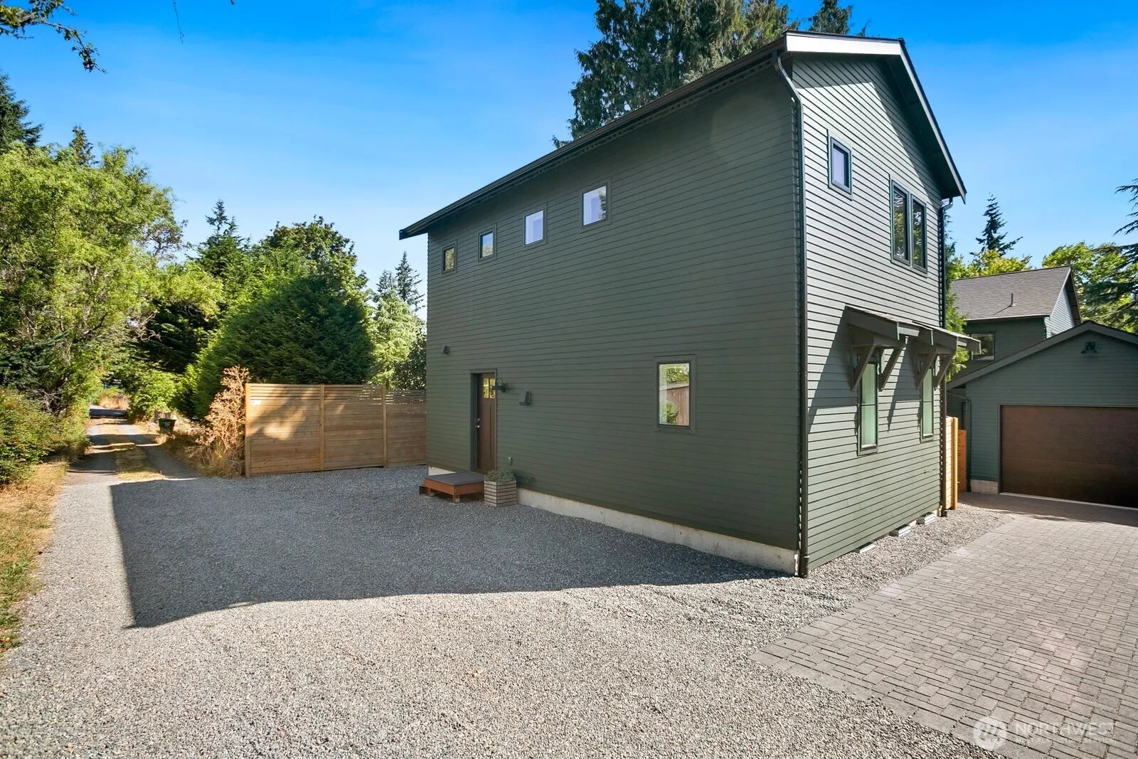 10421 41st Avenue SW, Seattle, WA 98146