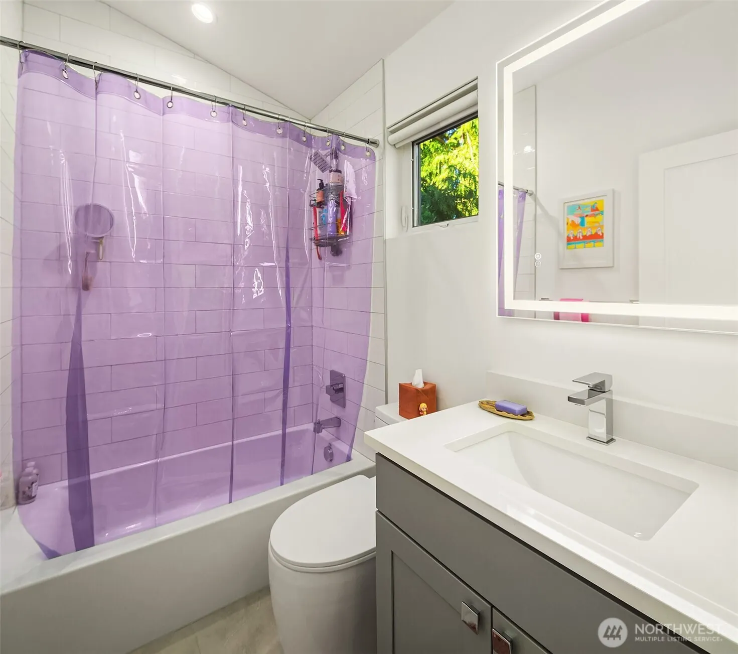 10421 41st Avenue SW, Seattle, WA 98146