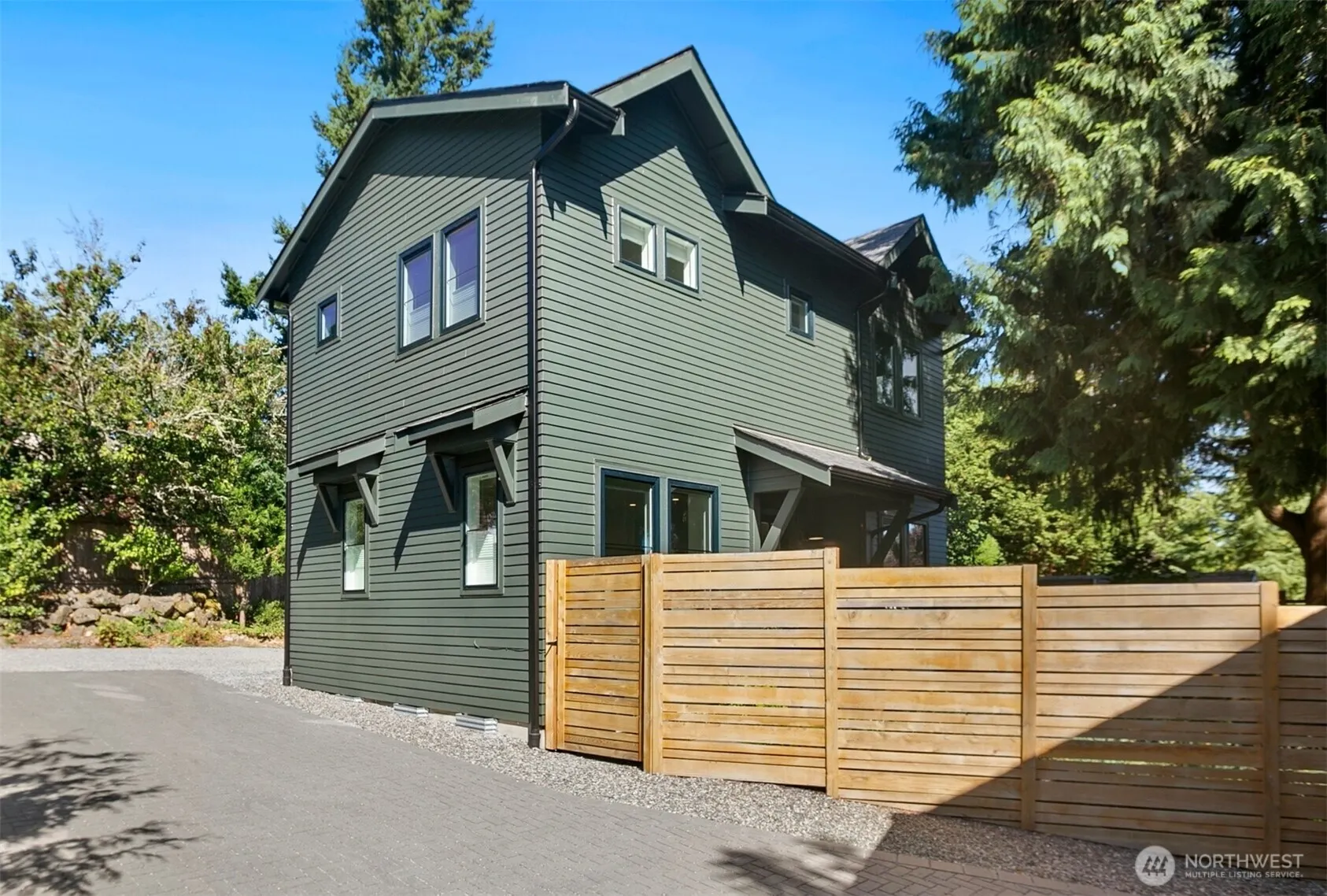 10421 41st Avenue SW, Seattle, WA 98146