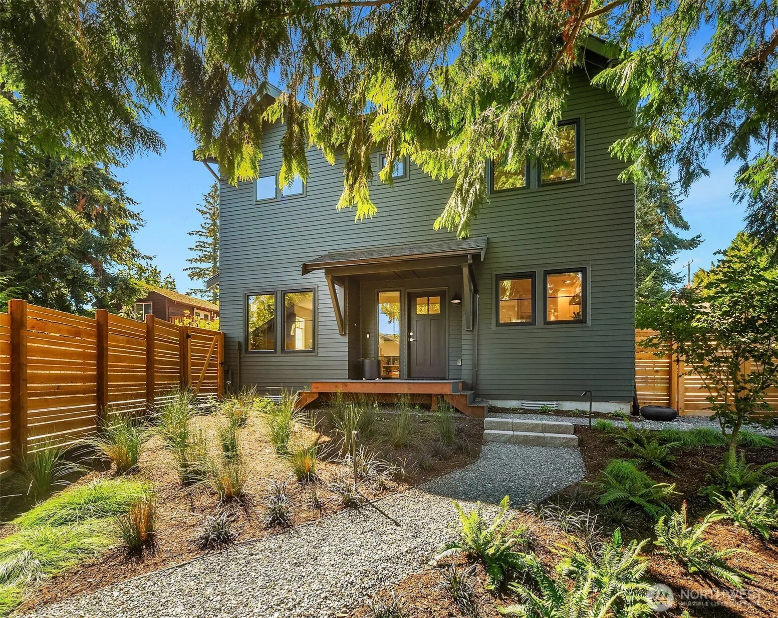 10421 41st Avenue SW, Seattle, WA 98146