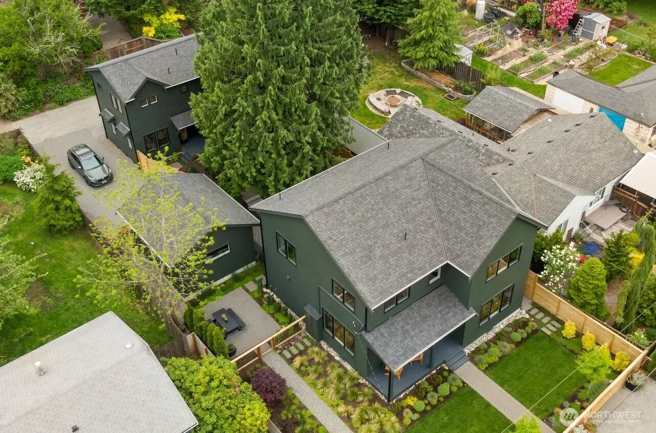 10421 41st Avenue SW, Seattle, WA 98146