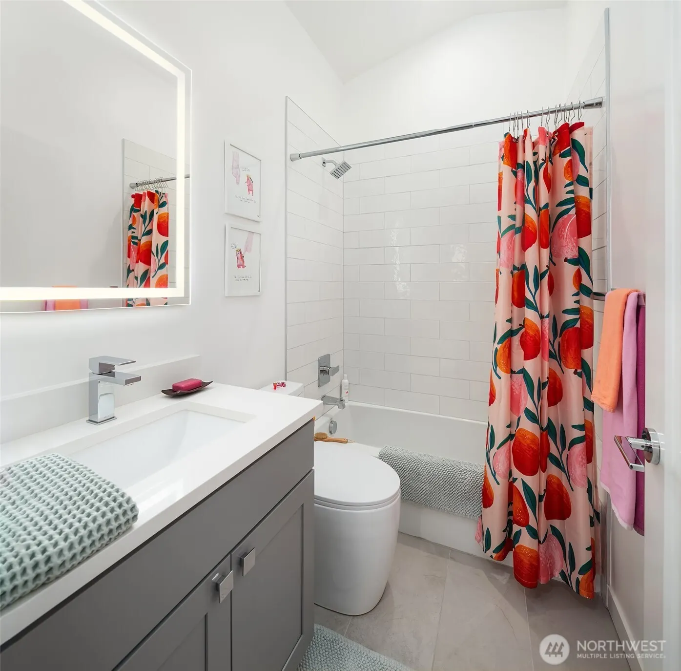 10421 41st Avenue SW, Seattle, WA 98146
