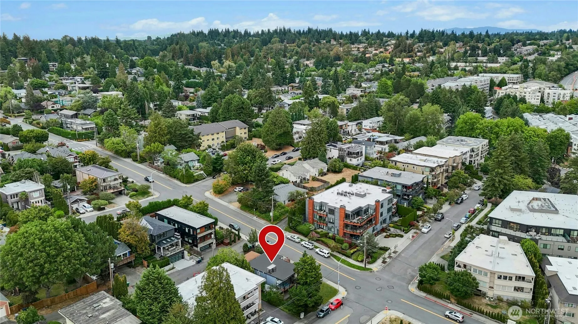 505 3rd Street , Kirkland, WA 98033-6216