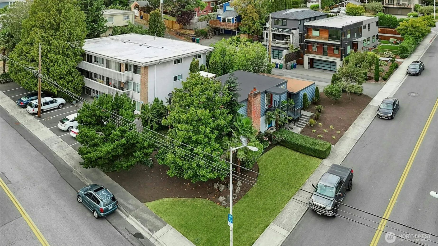 505 3rd Street , Kirkland, WA 98033-6216