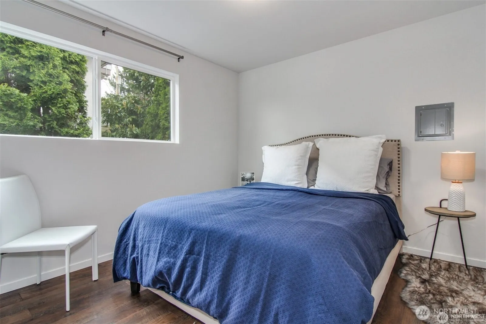 505 3rd Street , Kirkland, WA 98033-6216