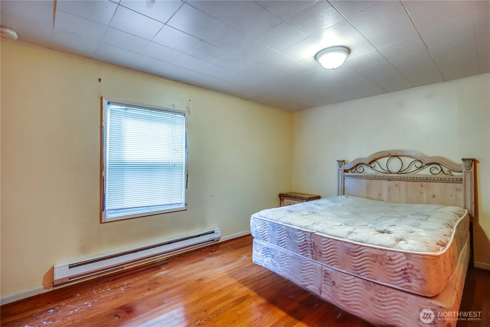 9817 35th Avenue SW, Seattle, WA 98126