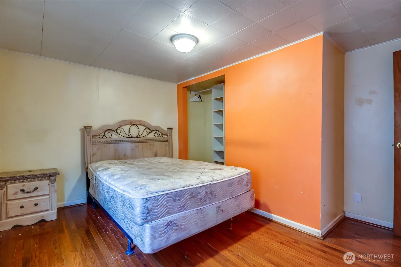 9817 35th Avenue SW, Seattle, WA 98126