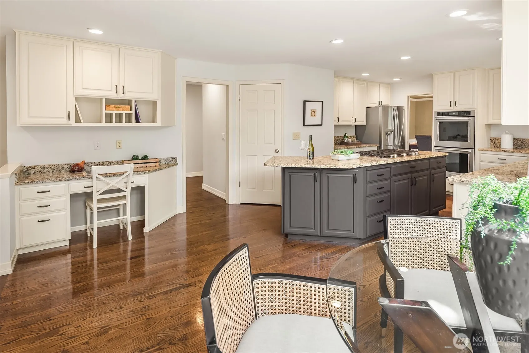 2778 NE 142nd Place , Bellevue, WA 98007