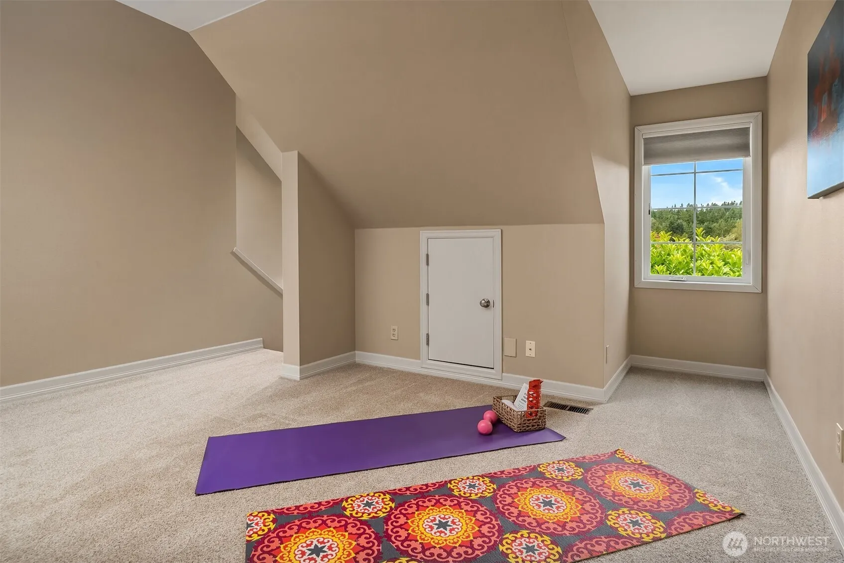 2778 NE 142nd Place , Bellevue, WA 98007