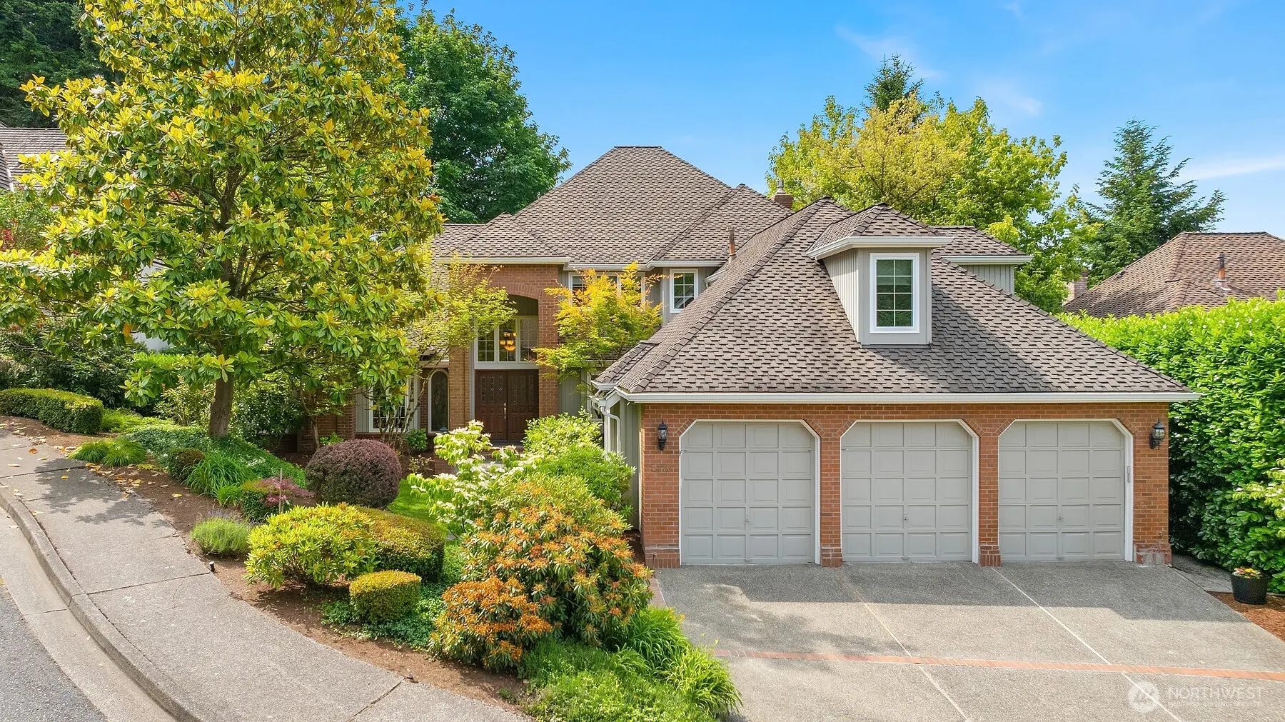 2778 NE 142nd Place , Bellevue, WA 98007