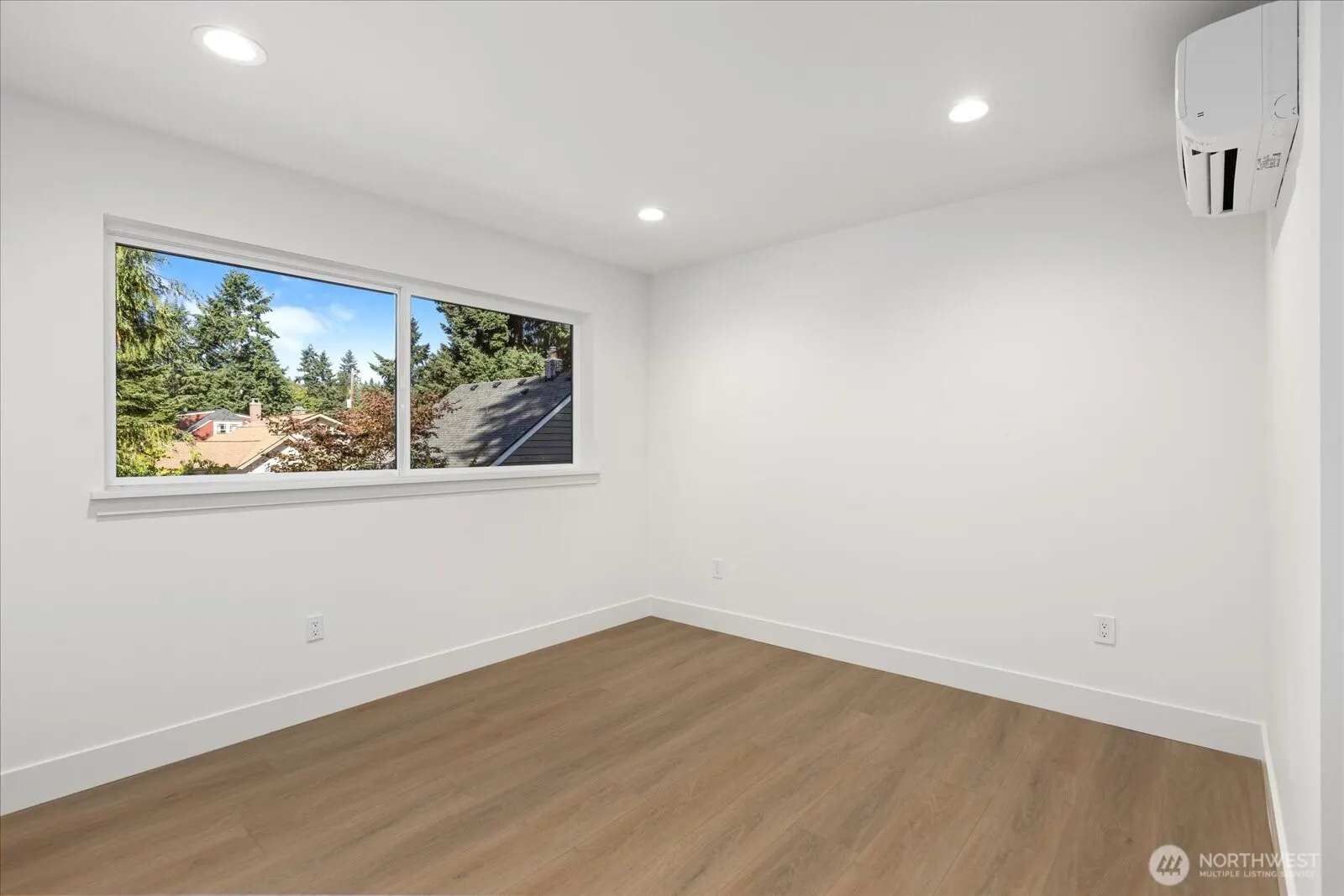 2349 NE 127 Street #B, Seattle, WA 98125