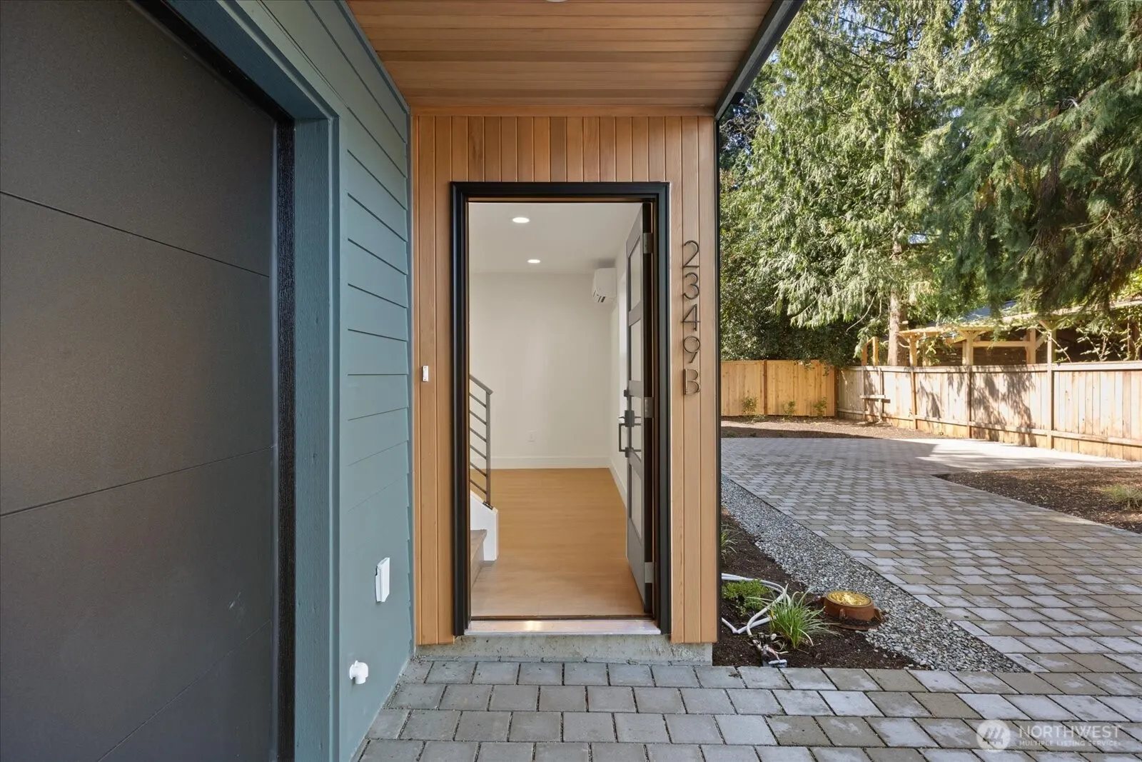 2349 NE 127 Street #B, Seattle, WA 98125