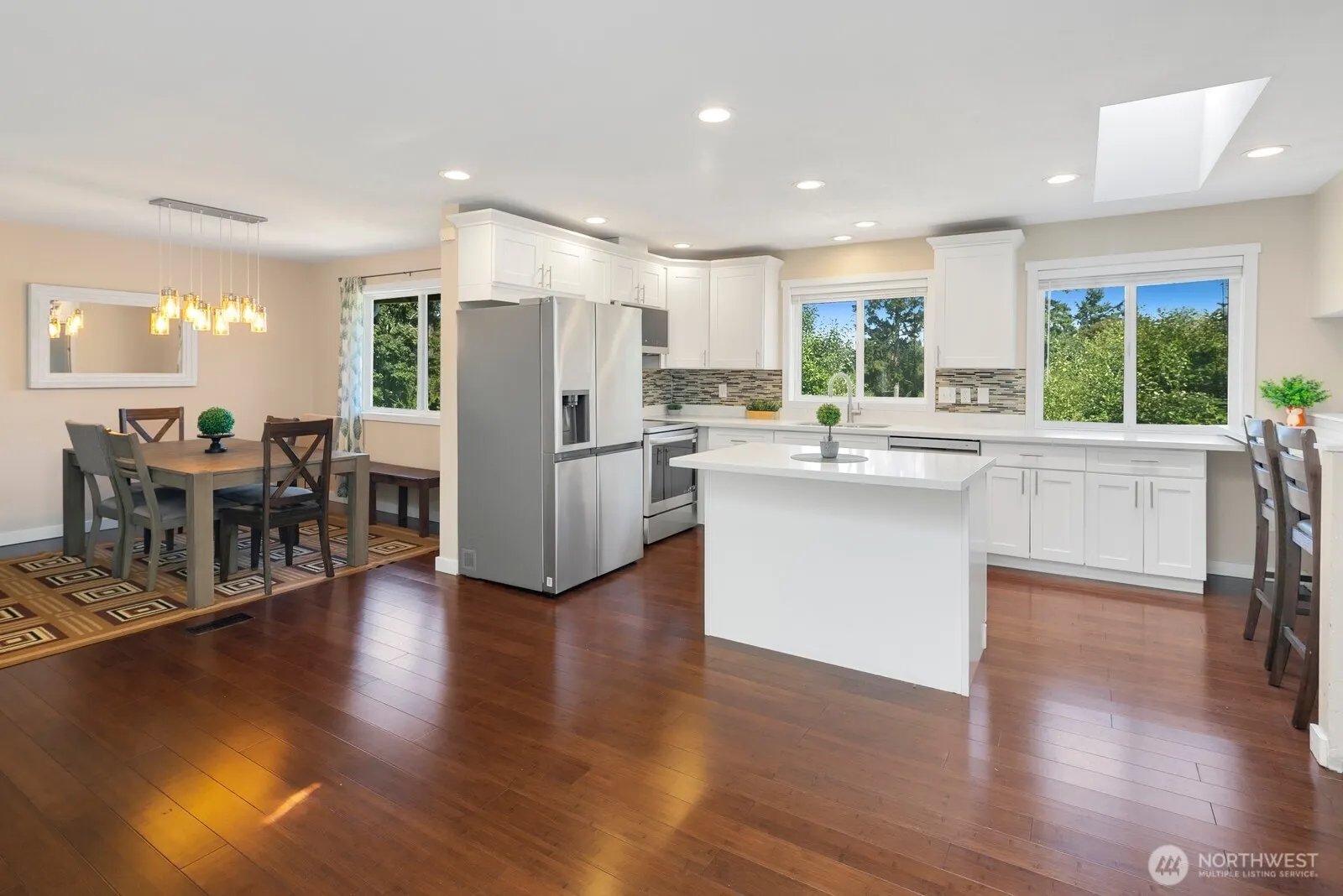 327 140th Street SW, Mill Creek, WA 98208-6902