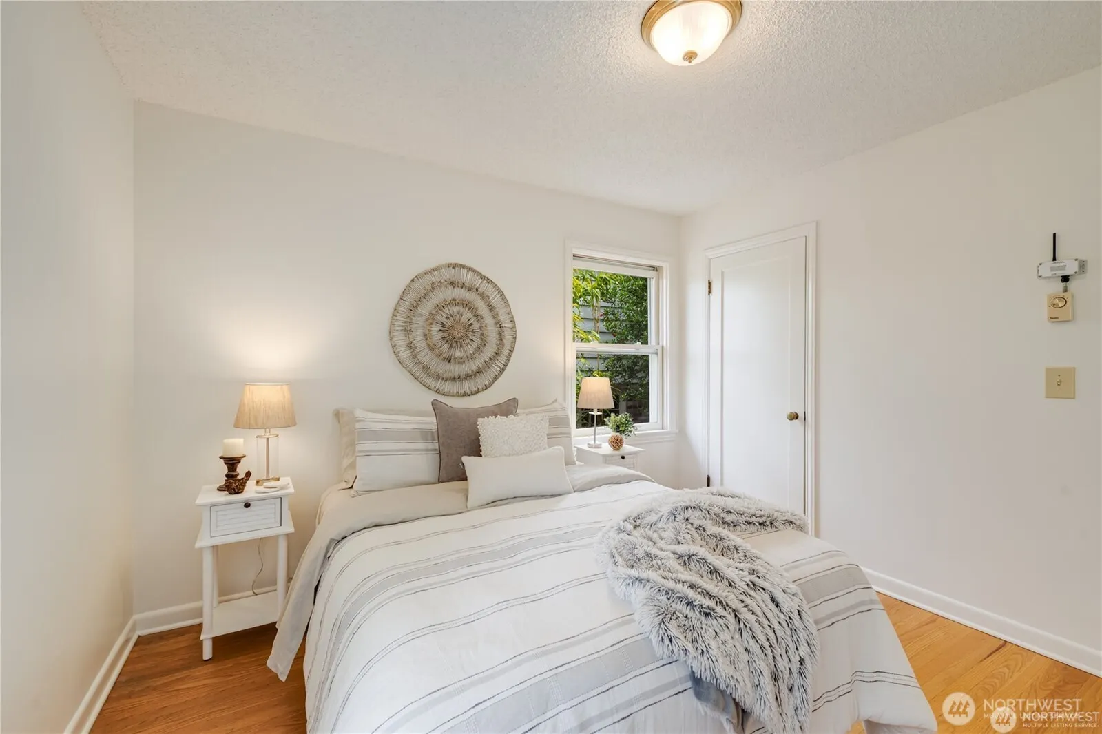 4052 Williams Avenue W, Seattle, WA 98199