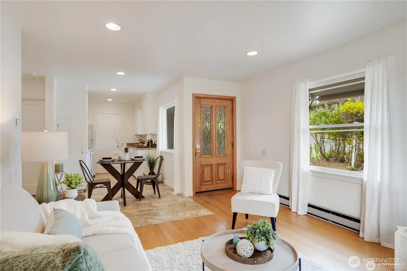 4052 Williams Avenue W, Seattle, WA 98199