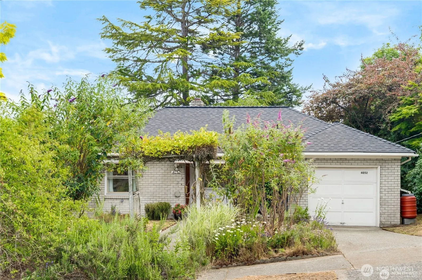 4052 Williams Avenue W, Seattle, WA 98199