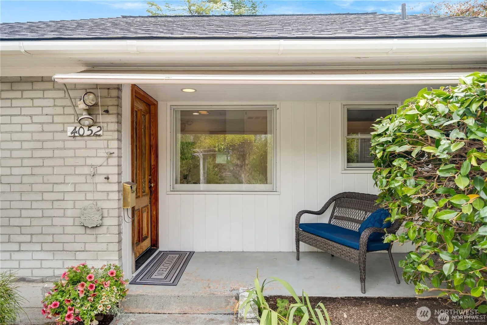 4052 Williams Avenue W, Seattle, WA 98199