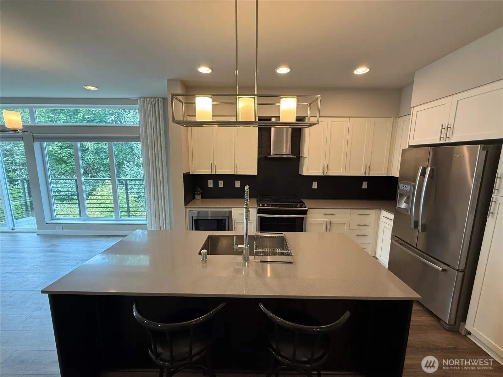 1593 139th Court NE #16, Bellevue, WA 98005-4257