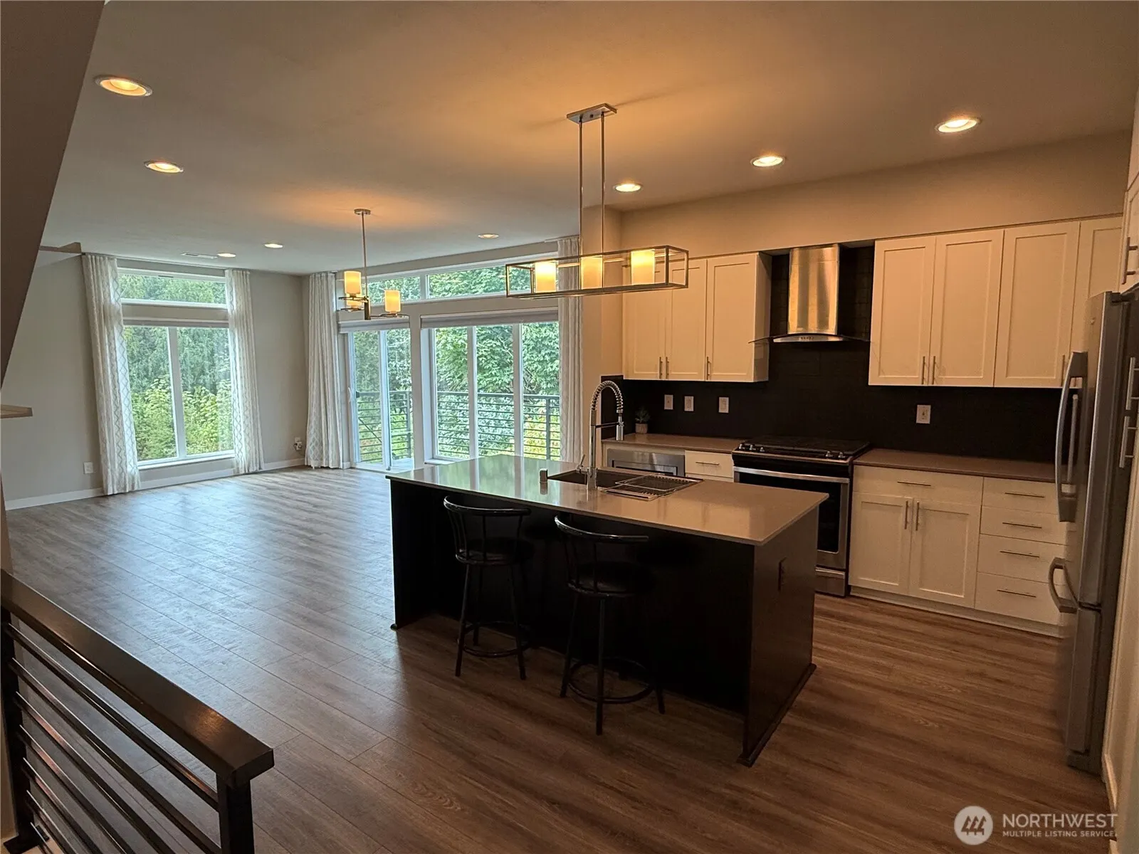 1593 139th Court NE #16, Bellevue, WA 98005-4257