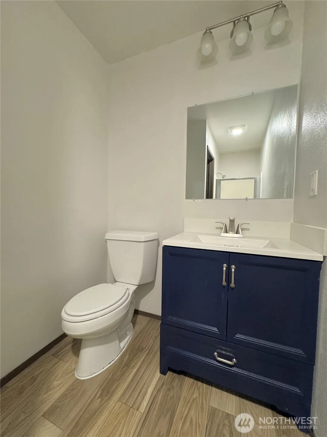 14620 NE 32nd Street #F17, Bellevue, WA 98007