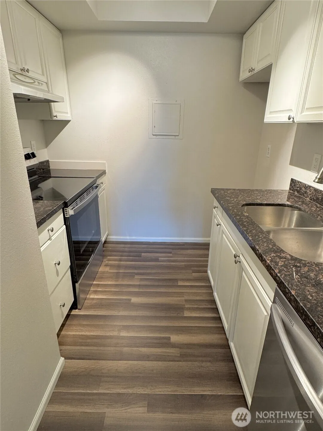 14620 NE 32nd Street #F17, Bellevue, WA 98007