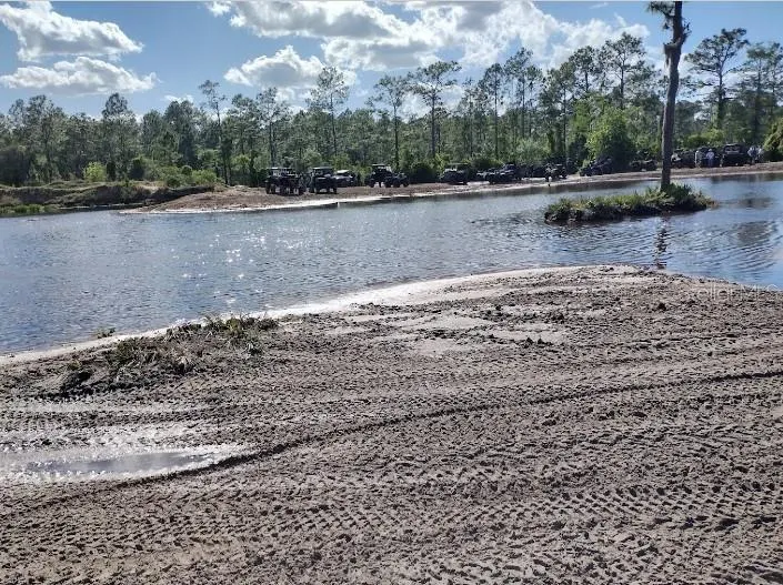 HOLOPAW GROVES RD