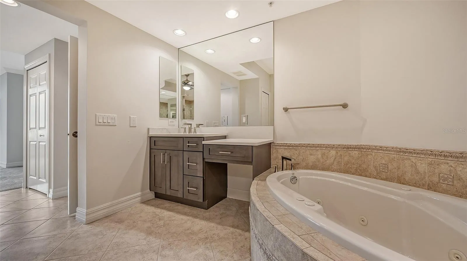 401 N POINT RD #603, #603