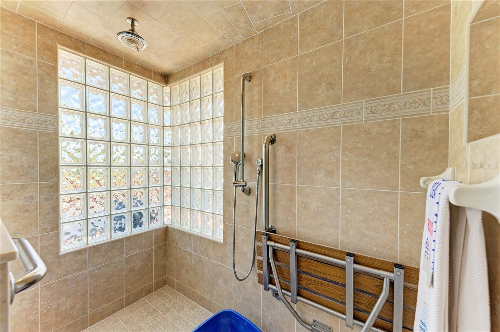 3493 PEACE RIVER DR