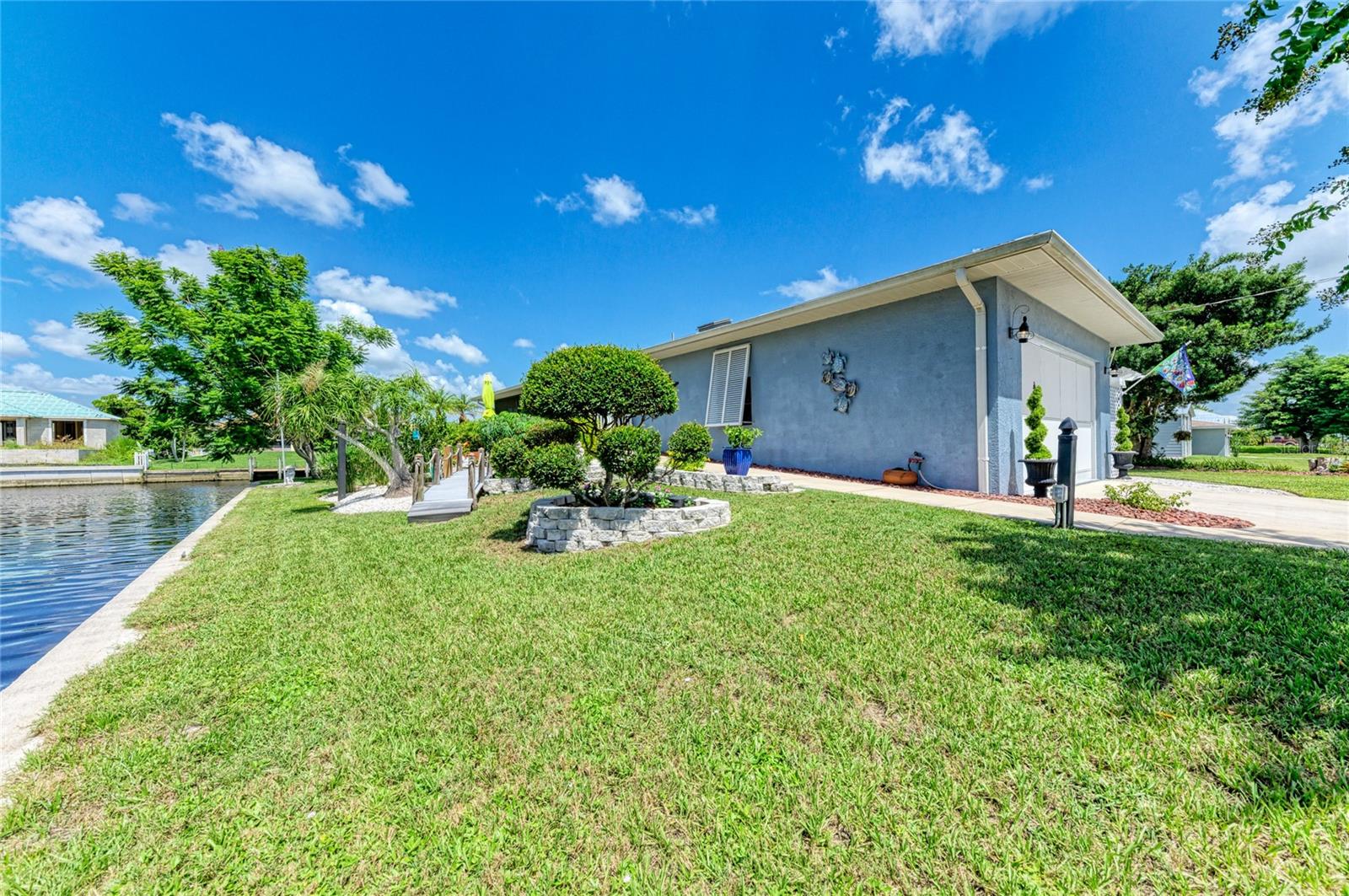 3493 PEACE RIVER DR