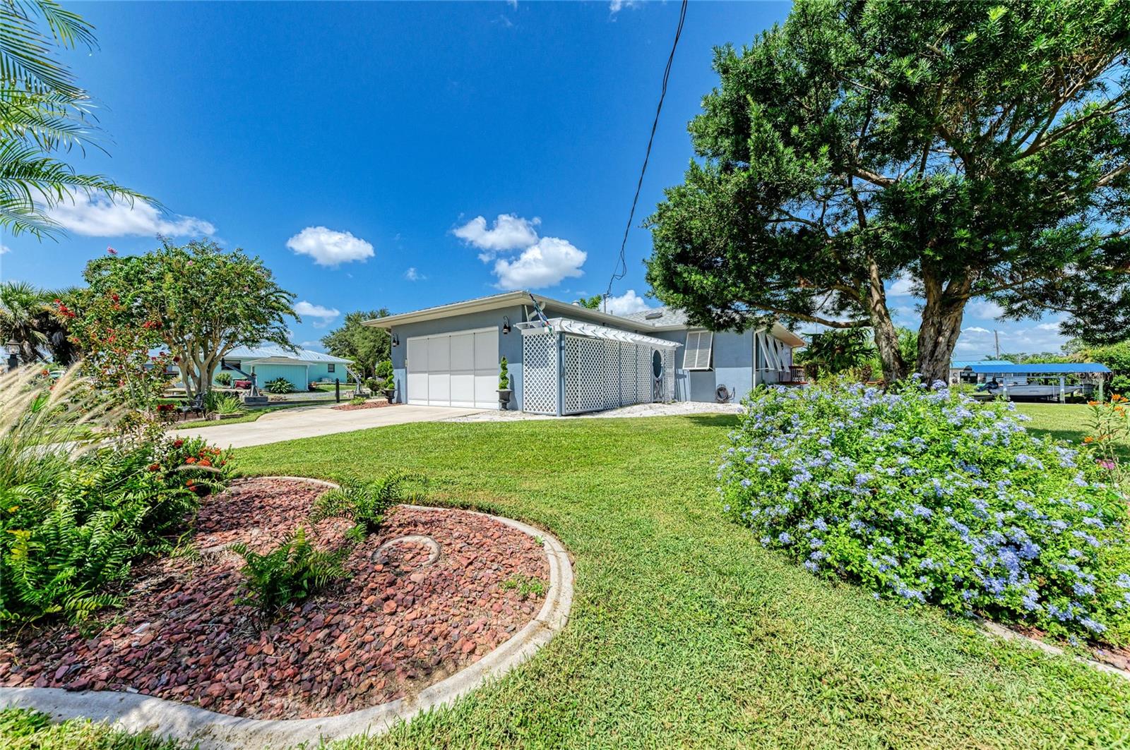 3493 PEACE RIVER DR