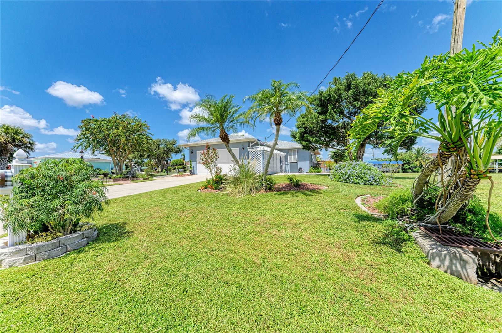3493 PEACE RIVER DR