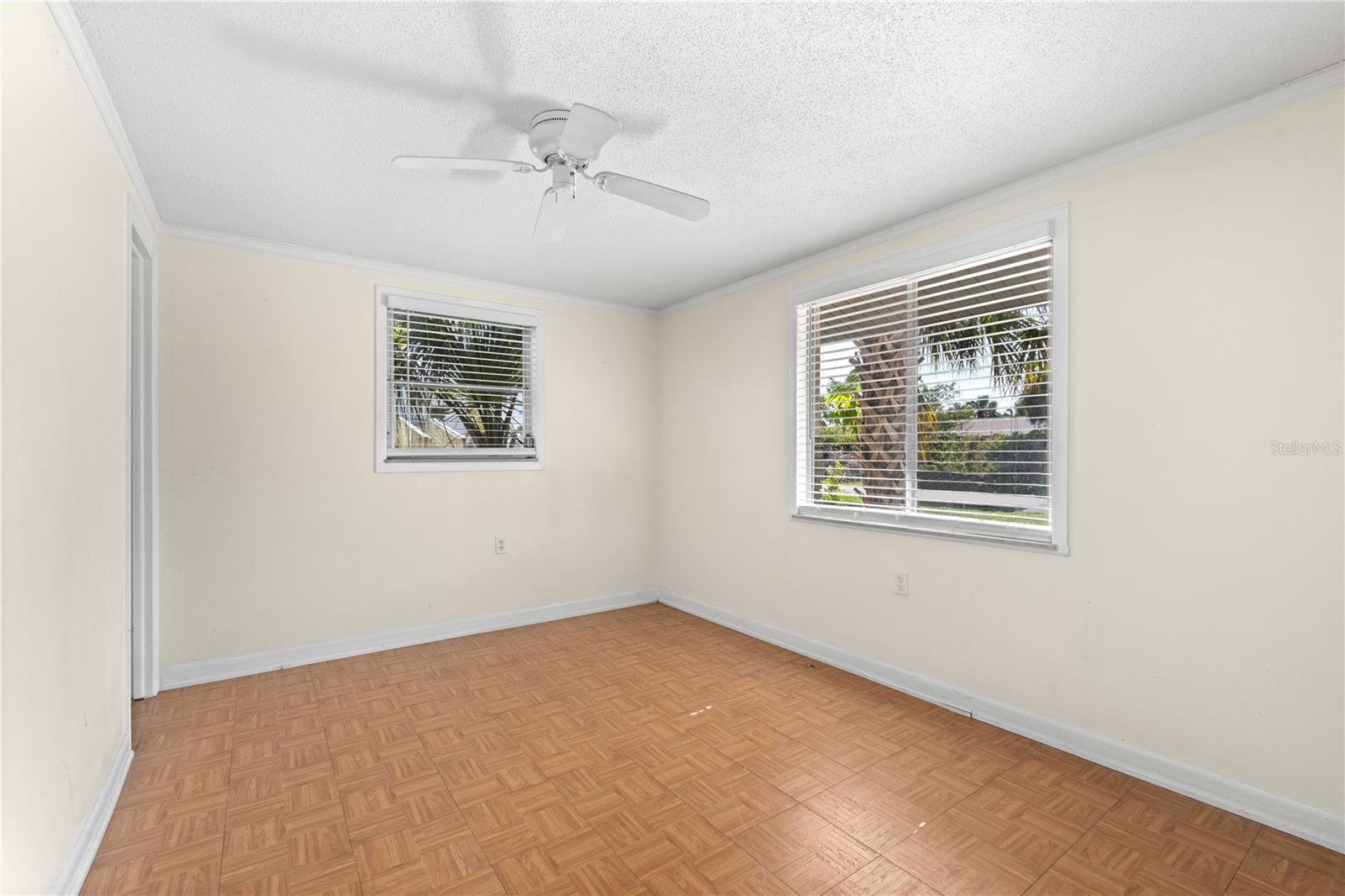 1860 MORNING DOVE LN