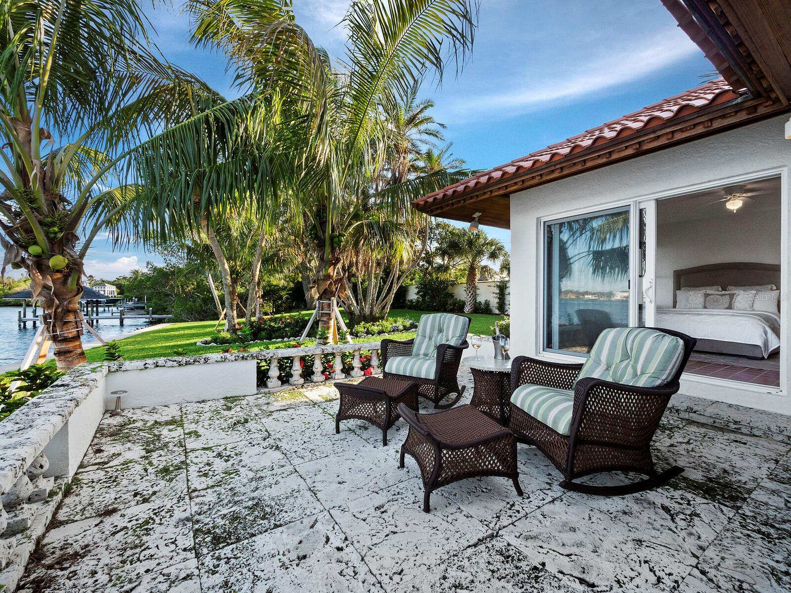 2410 CASEY KEY RD