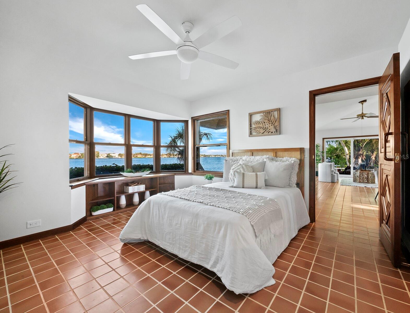2410 CASEY KEY RD