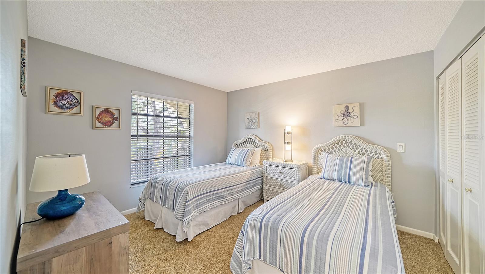 149 ENGLEWOOD ISLES PKWY #611, #611